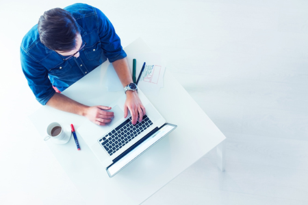 属鸡人2022年事业运如何