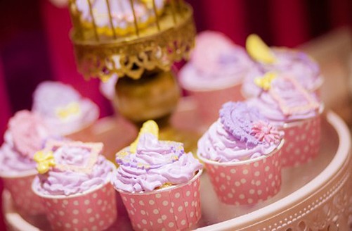 2022年5月生肖龙订婚吉日有哪些 宜定亲日子查询