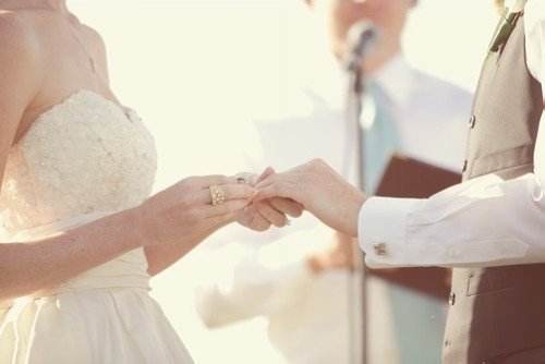 2022年农历七月属羊人适合结婚吗？哪些情况不能登记结婚？