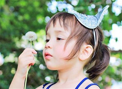 五行属火的女孩起名该用哪些字