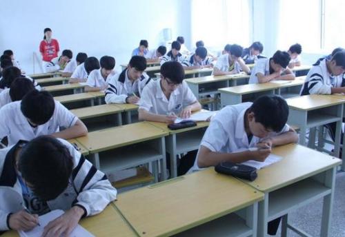 梦见没赶上考试