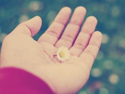 手相中出现这3种符号，早晚必发，富贵有福！