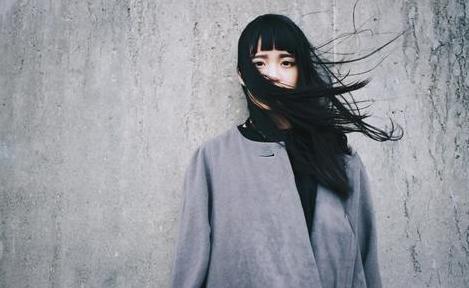 生气只是因为在乎，其实这几个星座女很好哄！