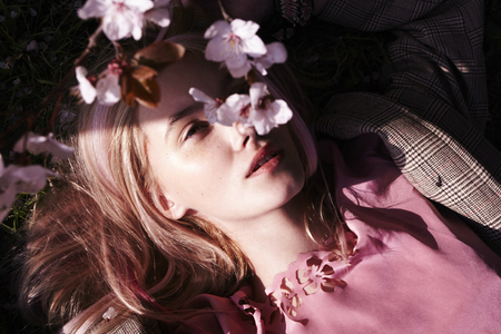 苏珊米勒今日运势2017年12月25日