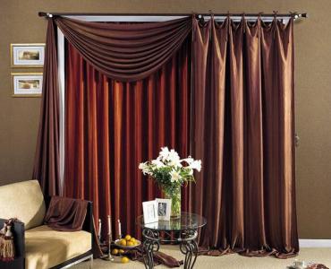 梦见挂窗帘布　周公解梦之梦到挂窗帘布