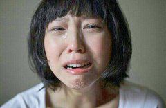 梦见别人哭得很伤心周公解梦，梦见别人哭得很伤心是什么意思？