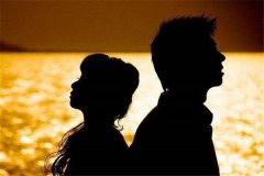 想分手还故作深情的星座男