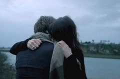 水瓶座眼中最为遥远的爱情距离