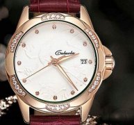 摩羯座女生戴什么手表能衬托气质