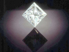 4月26日诞生石：钻石