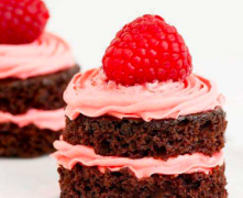 9月14日生日巧克力：野莓子（Esmeralda）