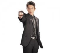 李政颖的出生日期_李政颖的生辰八字