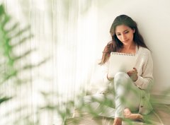 从眉毛看女孩子感情