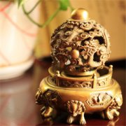 家中鼎的摆放及作用