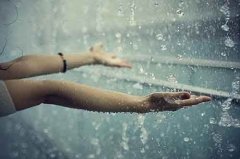 男属鸡和女属兔合婚吗？属兔女在恋爱时会为对方做什么？