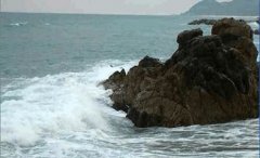 姓鲍男孩名字有诗意