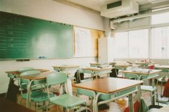 姓融女孩两个字名字大全 融姓2个字女宝宝起名