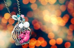 姓甄女孩时尚的名字