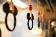 姓栾女孩时尚的名字