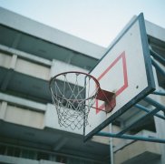 姓逯女孩名字时尚的