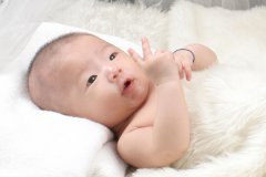 张姓鸡年宝宝起名取名大全