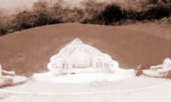 山在什么位置对坟墓风水好？坟墓的自然风水问题