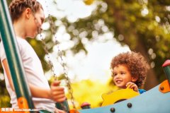 袁姓女宝宝起名取名两个字