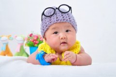 2017二月女鸡宝宝起名取名