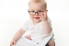 2017年尹姓女宝宝起名取名