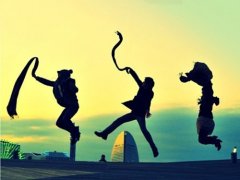 以美德取名，如“信”字取名