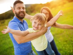 取名字如何包含父母的爱情