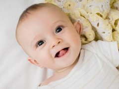 牢记这四点，为宝宝起出好名