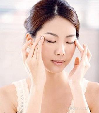 揭秘眉间纹按摩法真的有用吗？