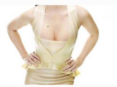 胸部乳上有痣代表什么