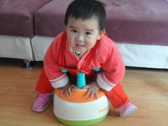 梦见自己拉粑粑是什么意思 做梦梦到自己拉粑粑好不好