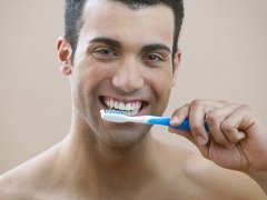 梦见自己刷牙是什么意思 做梦梦到自己刷牙好不好