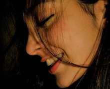 下巴痣的位置与命运图解大全