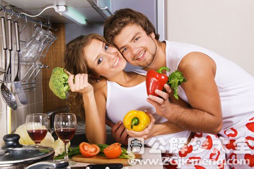 【梦见初恋女友来我家】