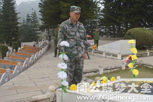 【梦见自己成为英雄】