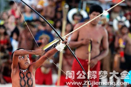 【梦见弓箭手射箭射得很远】