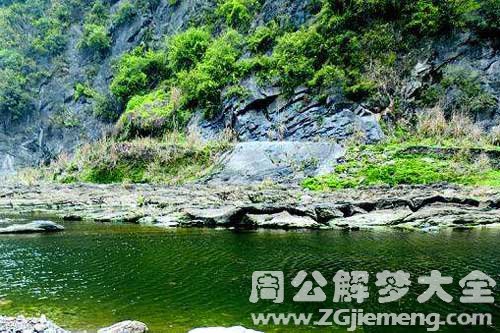 【梦见老婆溺水】