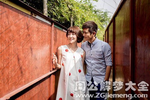 【梦见最爱的女人】