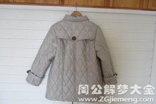【梦见给小孩做棉衣】