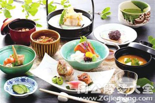 【梦见已故的父亲吃饭】