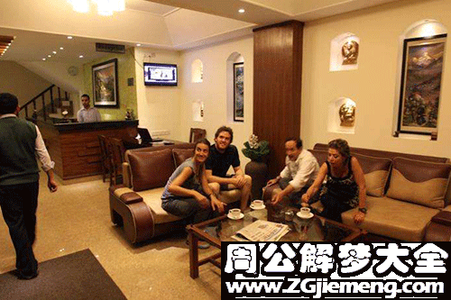 【梦见到朋友家】