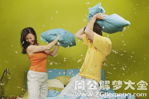 【梦见打老公头】