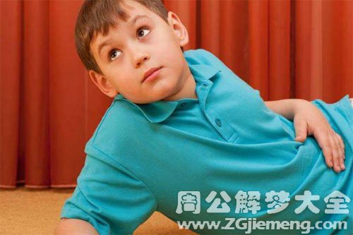 【梦见抱胖男孩】