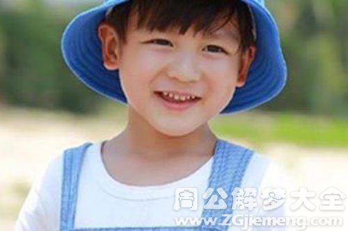 【梦见弟弟坐牢】