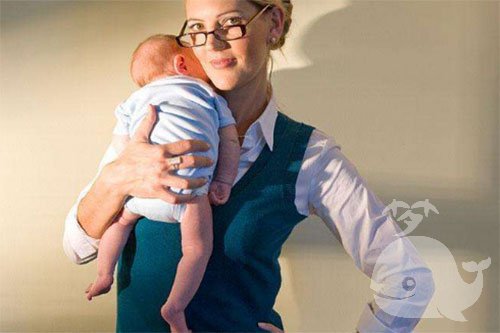 【梦见抱着别人的孩子】