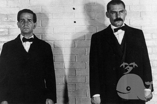 【梦见自己的父亲死了】